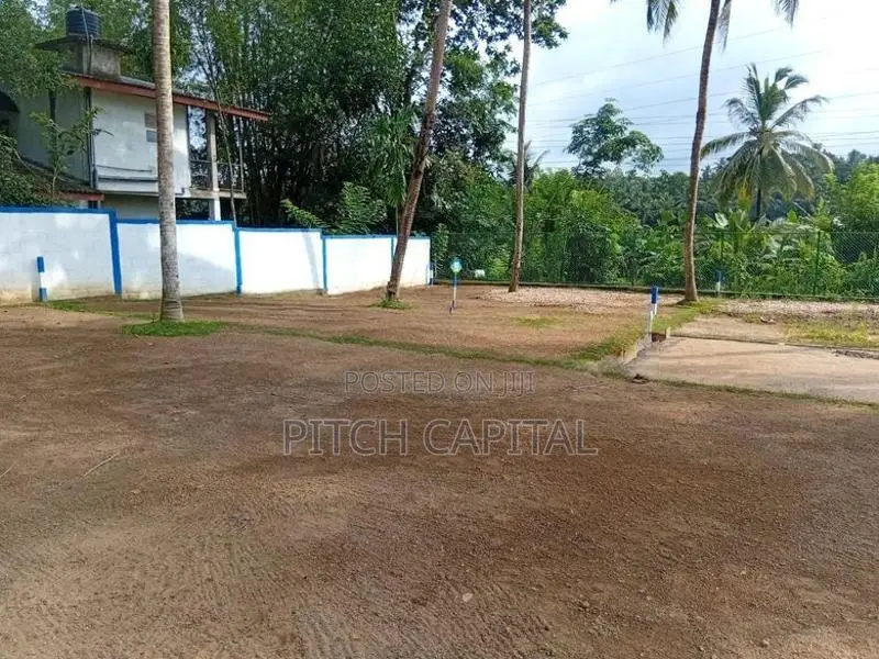 Lands for Sale in Athurugiriya Area