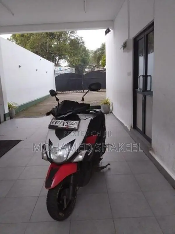 Yamaha RayZR 2014