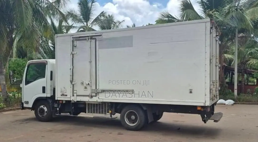 Isuzu Freezer 16.5 2013