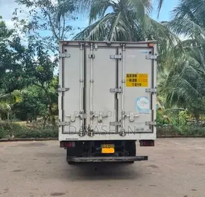 Isuzu Freezer 16.5 2013