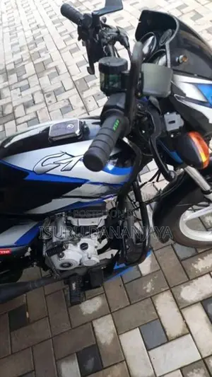 Bajaj CT100 2024