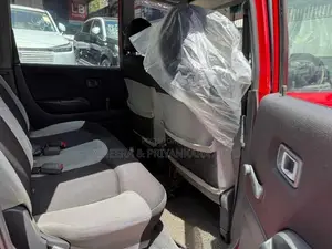 Perodua Kenari 2007