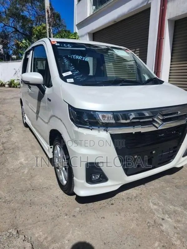 Suzuki Wagon R Custom Z 2025