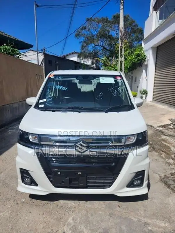 Suzuki Wagon R Custom Z 2025