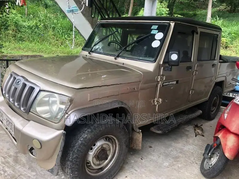 Mahindra Bolero Double Cab 2012