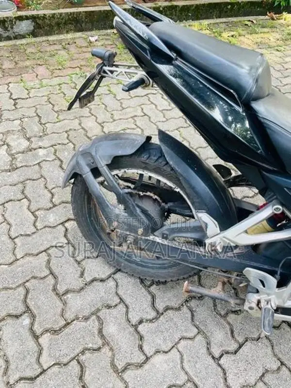 Bajaj Pulsar 150 2016