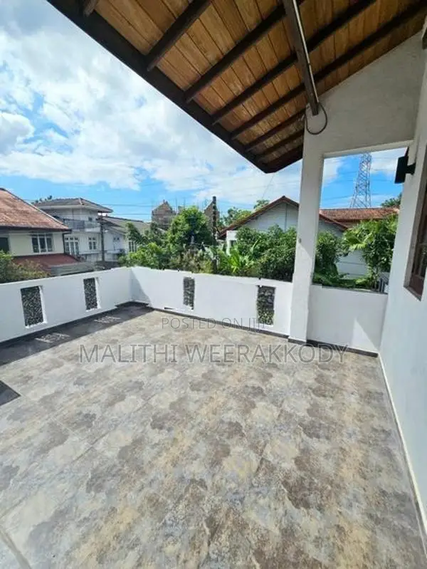 Two Storey Modern House For Sale - Thalawathugoda In Talawatugoda