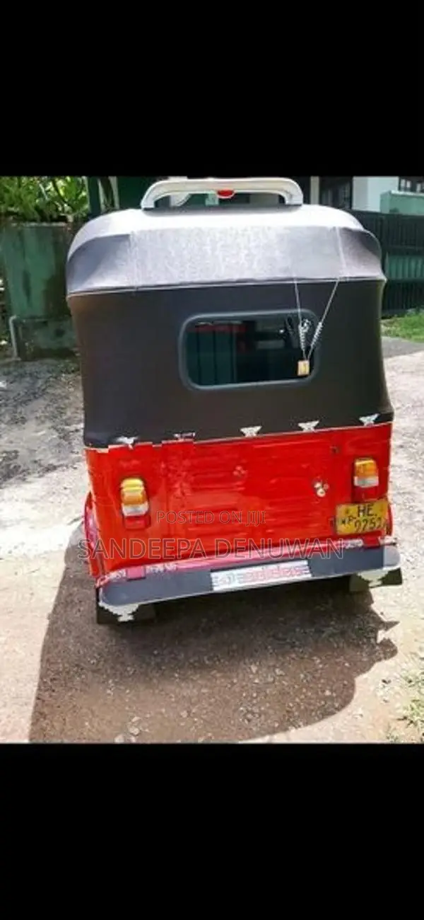 Bajaj RE 2007