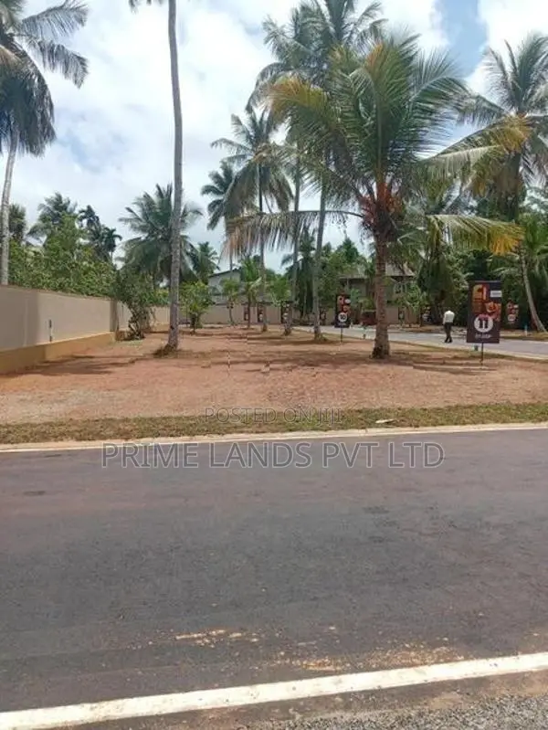 Residential Land for Sale Near Boralesgamuwa