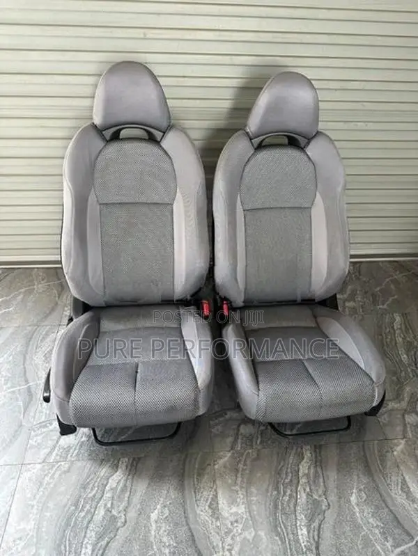 Honda CRZ Seats