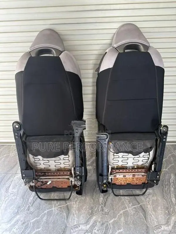 Honda CRZ Seats
