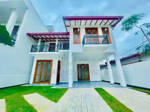 Brand New 11 Perch With Spacious Two Storey House in Kottawa Matthegod