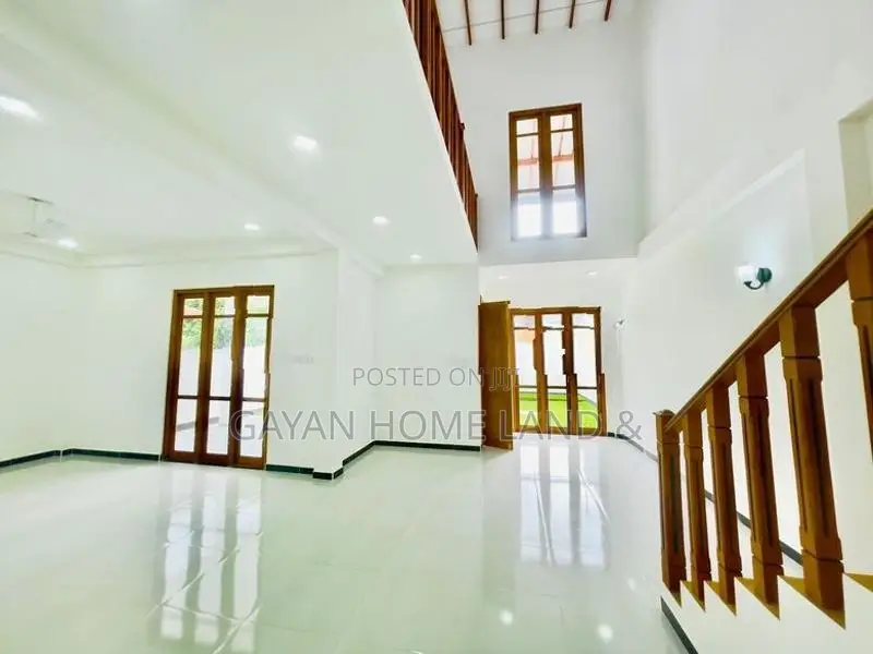 Brand New 11 Perch With Spacious Two Storey House in Kottawa Matthegod