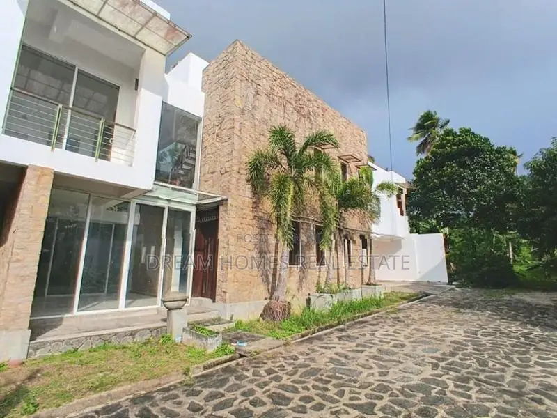 Modern Designed Brand New House for Sale in Mattegoda