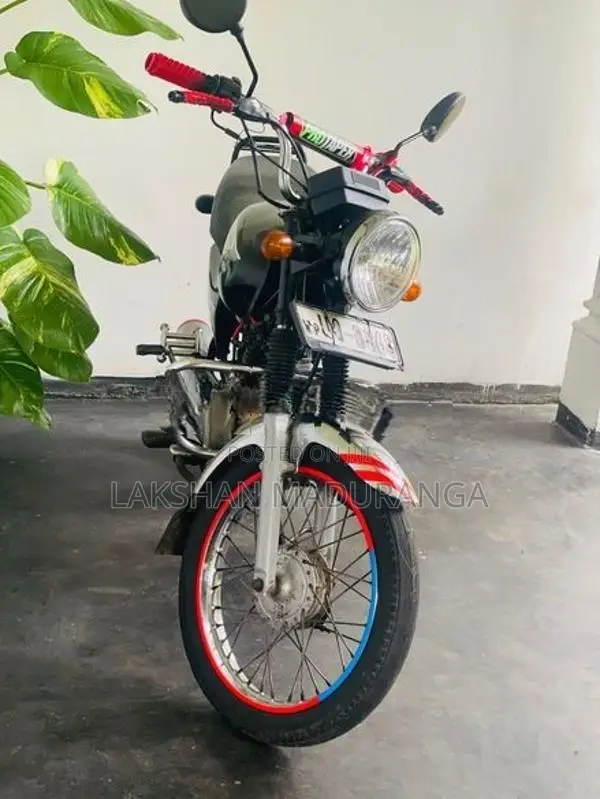 Bajaj Boxer S 2008
