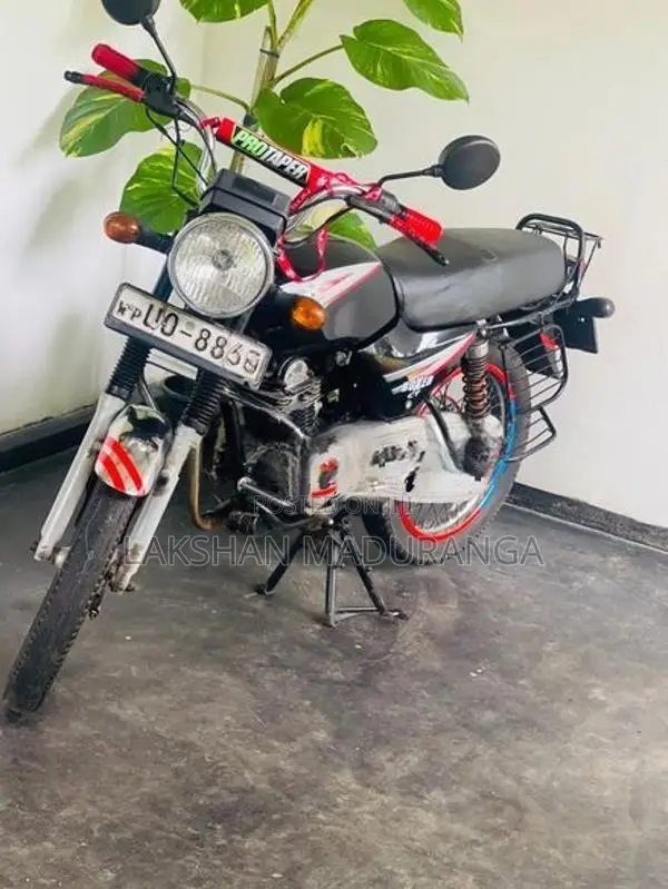 Bajaj Boxer S 2008