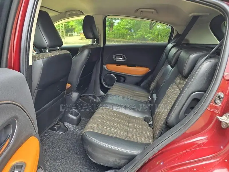 Honda Vezel 2015