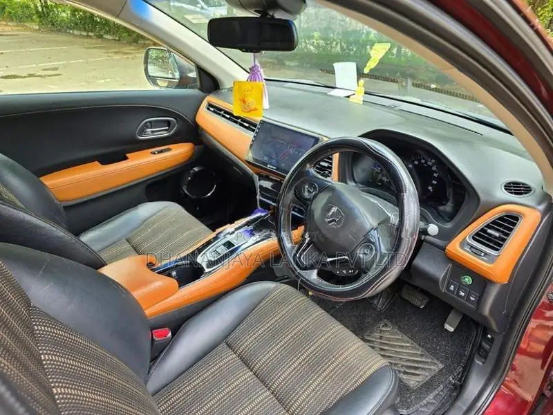 Honda Vezel 2015