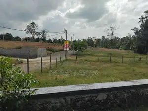 නේවාසික බිම් කොටස් - කලුතර