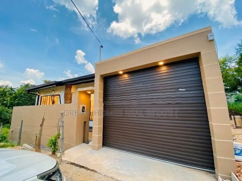 Modern 3-Bedroom House for Sale – Athurugiriya
