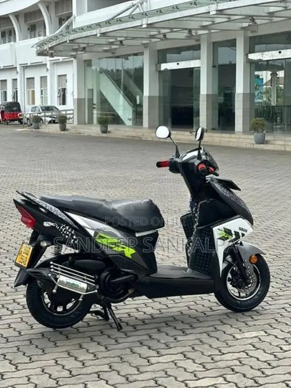 Yamaha Ray ZR 2018