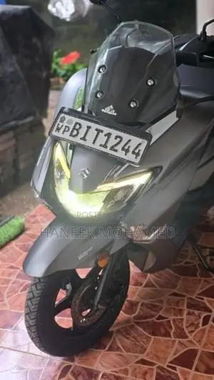 Suzuki Burgman 125 Street 2019