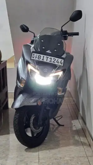 Suzuki Burgman 125 Street 2019