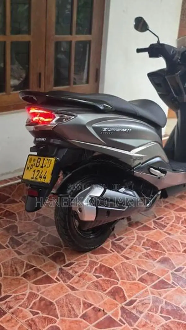 Suzuki Burgman 125 Street 2019