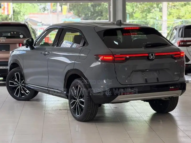 Honda Vezel Z Wireless Charger 2026