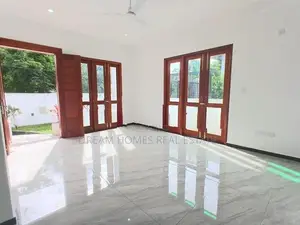 3-Storey House for Sale – Bokundara