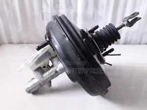 Toyota Passo KGC10 Brake Booster