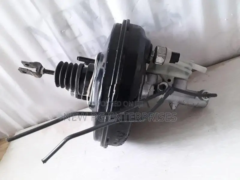 Toyota Passo KGC10 Brake Booster
