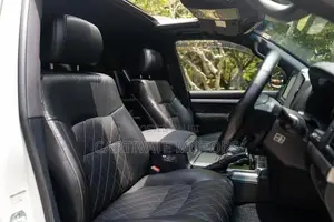 Toyota Land Cruiser 202 V8 ZX 2017