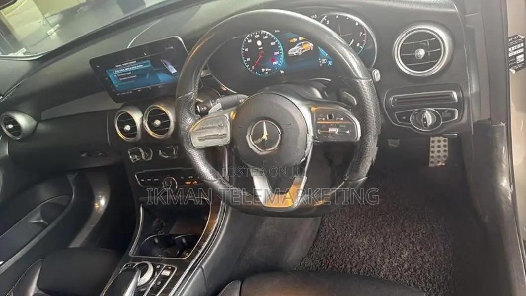 Mercedes Benz C200 2019