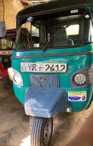 Mahindra Alfa 2011