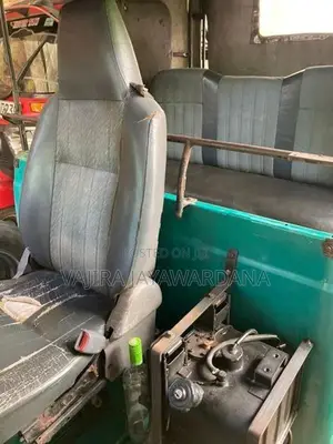 Mahindra Alfa 2011