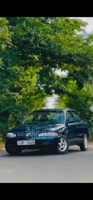 Proton Wira 2000