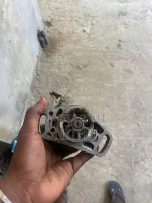 Mitshubishi 1.3 Efi Engine