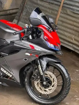 Yamaha R15 v3 2019