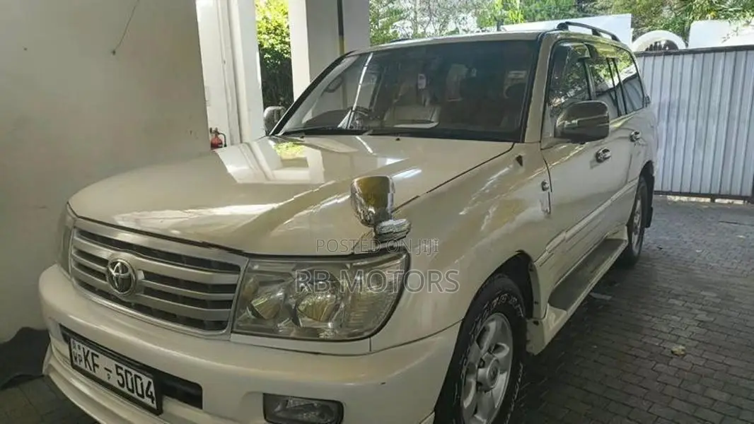Toyota Land Cruiser Sahara 100 1998