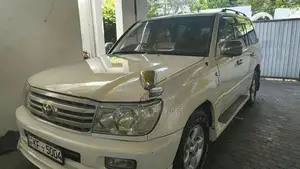 Toyota Land Cruiser Sahara 100 1998