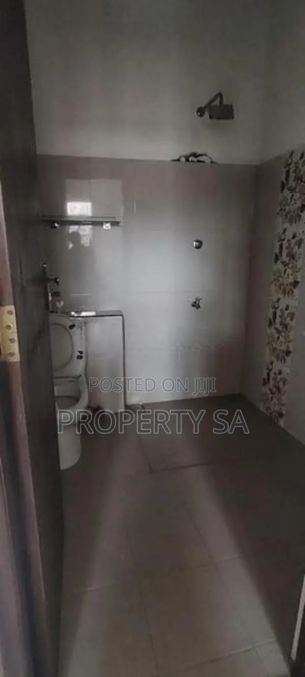 15+ Bedrooms Apartment Complex for Rent in Colombo 5 Close to Mireka