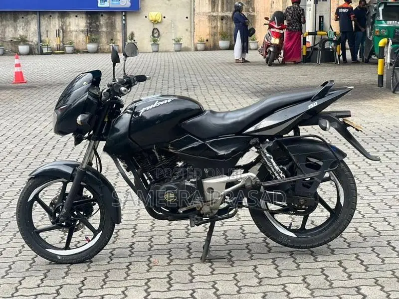 Bajaj Pulsar 150 2011