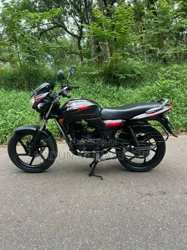 Bajaj Discover 2008
