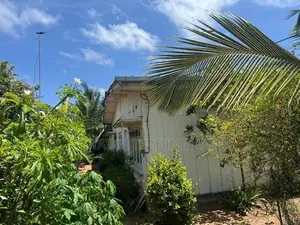 House With A Land For Sale In Moratuwa - CL796