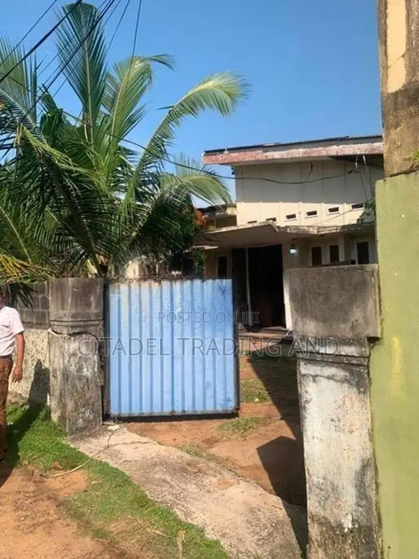 House With A Land For Sale In Moratuwa - CL796