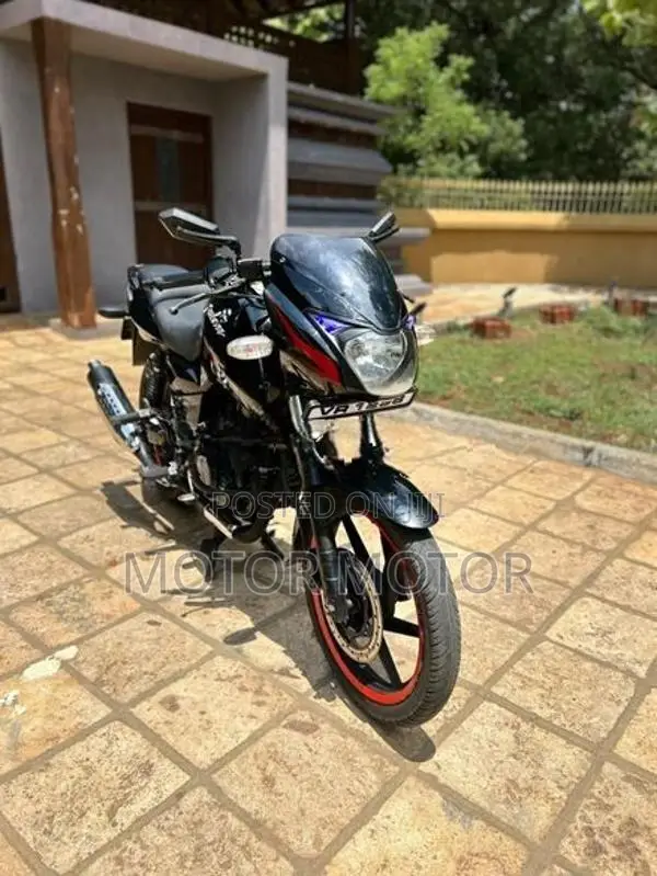 Bajaj Pulsar 180 2010