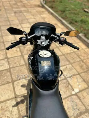 Bajaj Pulsar 180 2010