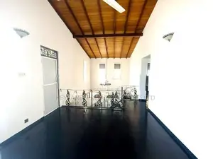 Spacious 5-Bedroom Family Home in Nedimala, Dehiwala