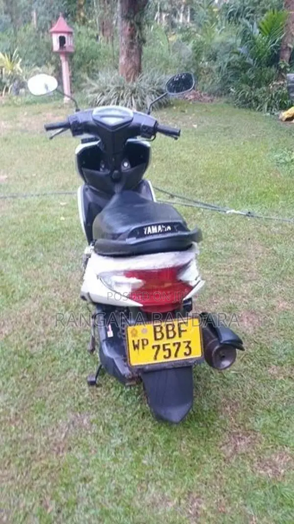 Yamaha Ray 2014